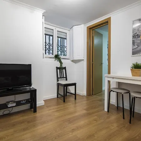 Apartament Alfama Typical Beco Dos Ramos Lizbona